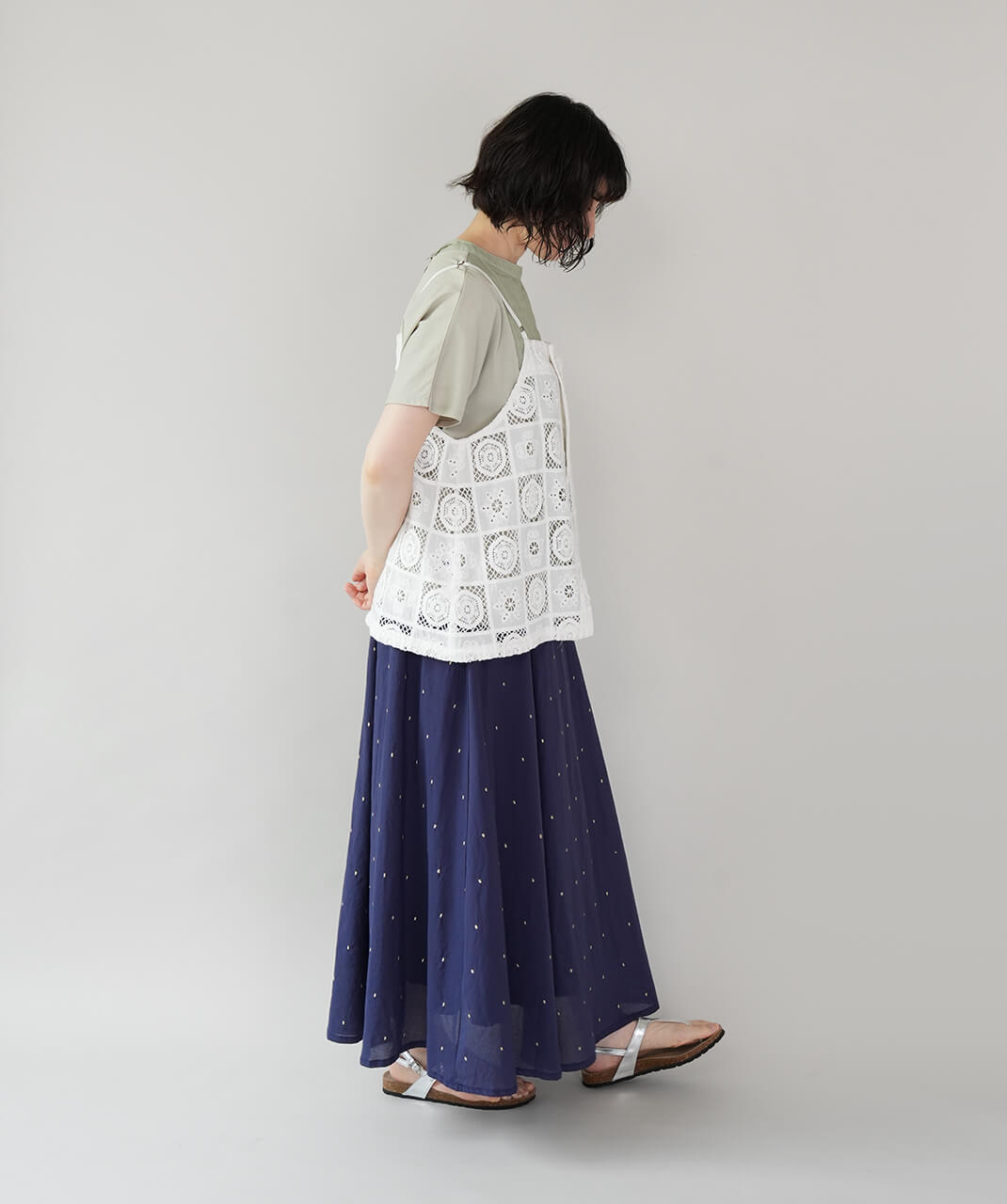 40%off】AUGドビードット刺繍のタックフレアスカート | mumokuteki