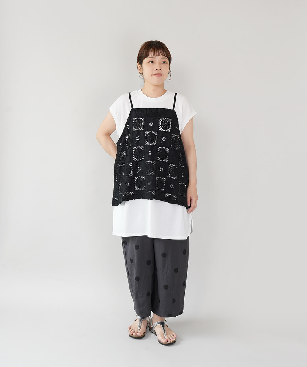 mumokutekiコットンリネンのコクーンサルエルパンツ | mumokuteki