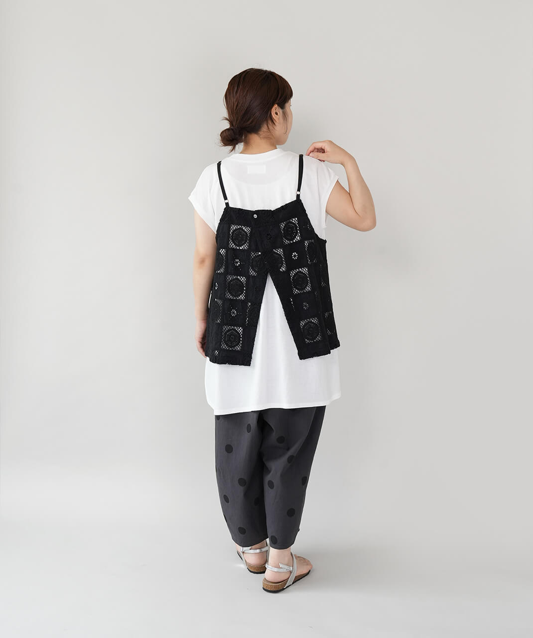 mumokutekiコットンリネンのコクーンサルエルパンツ | mumokuteki