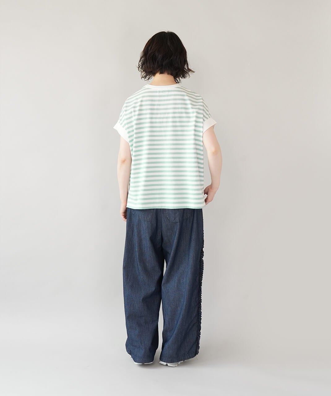 mumokutekiゆったりシルエットのボーダーカットソー | mumokuteki
