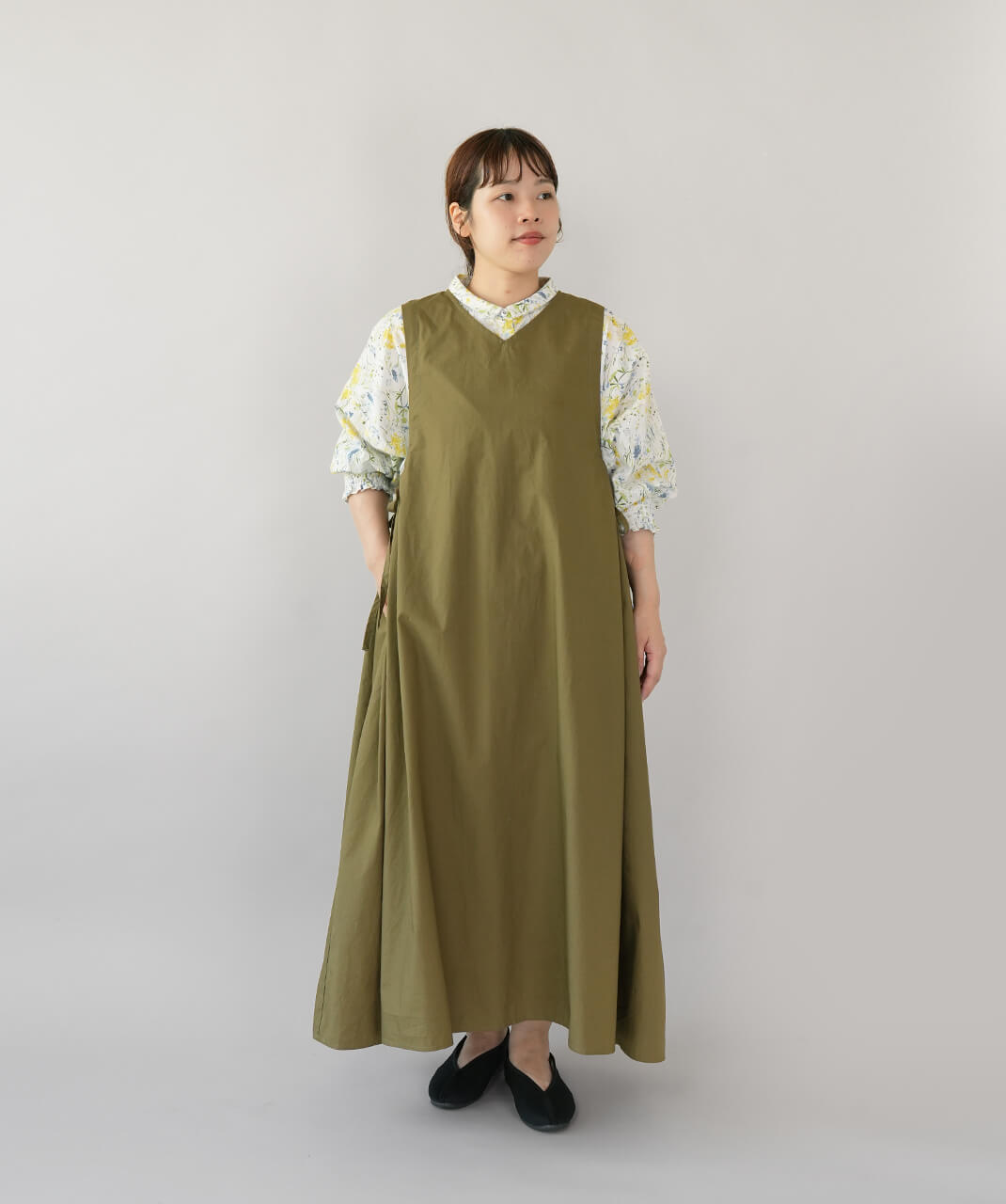 te-toコットンタイプライターのギャザーワンピース | mumokuteki