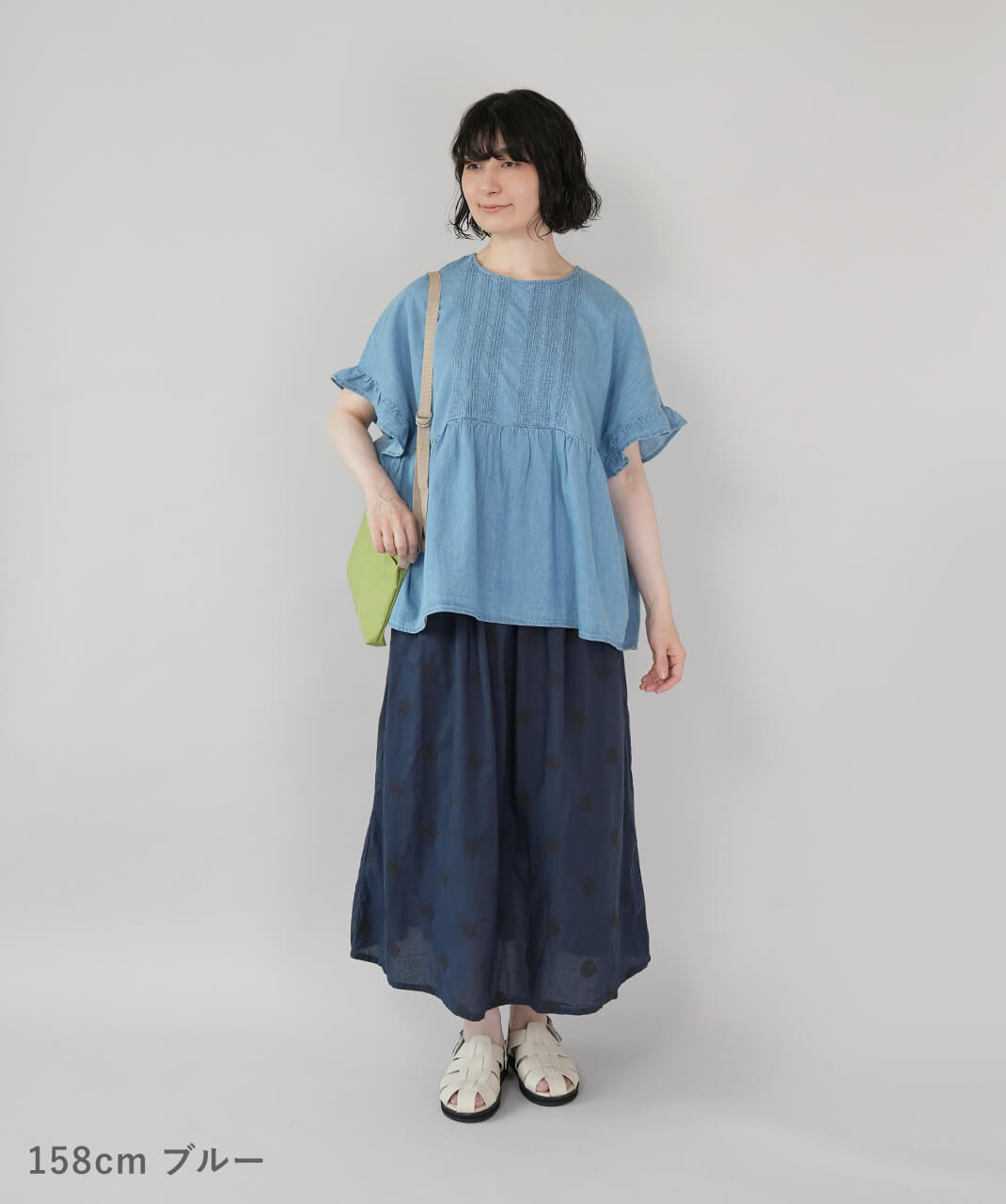 mumokutekiシャンブレーデニムのフリル袖プルオーバー | mumokuteki