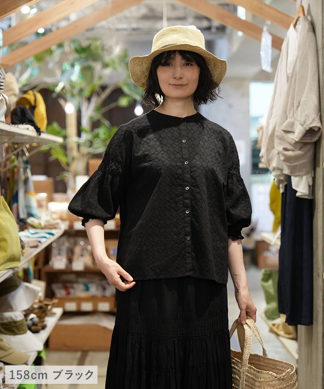【完売品】 MACHATT イタリアンタックメモリーブラウス　バルーン袖 30%off】mumokutekiサークル刺繍のバルーン袖ブラウス | mumokuteki