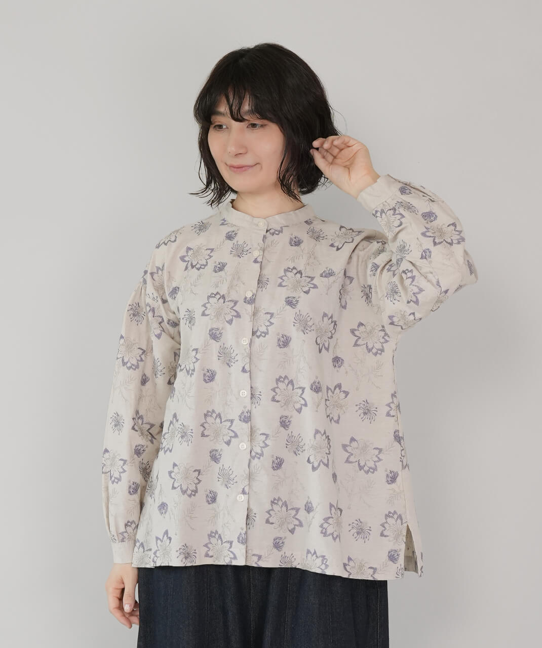 tukuroiコットンリネンの花刺繍ブラウス | mumokutekiオンラインストア